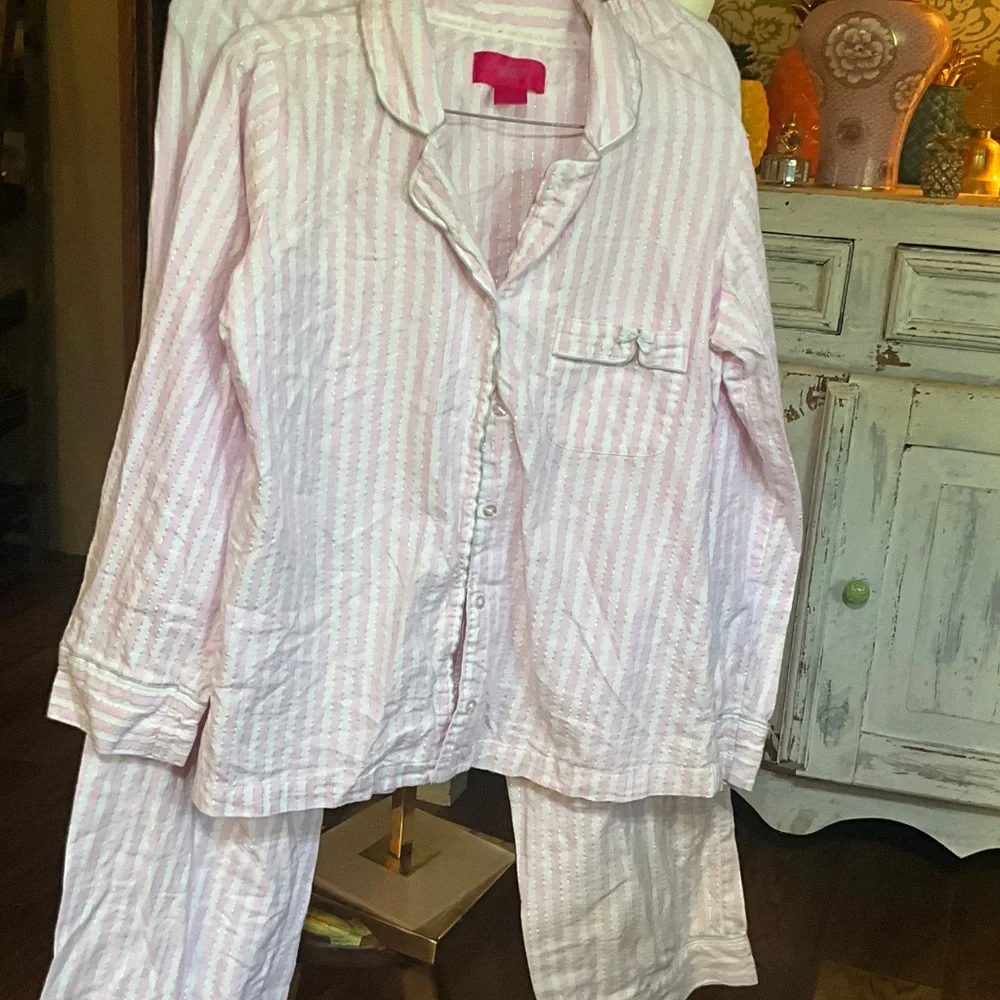 Victoria’s Secret size medium pajama set - Picture 4 of 6